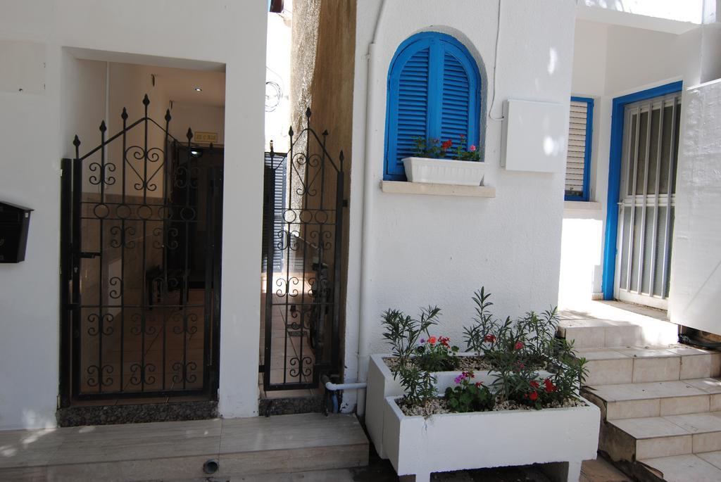 La C Daire Larnaca